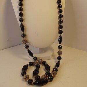 Vintage OLCi Black Beaded necklace - Gold Tone Mesh - Acrylic Bead Gold Spatter
